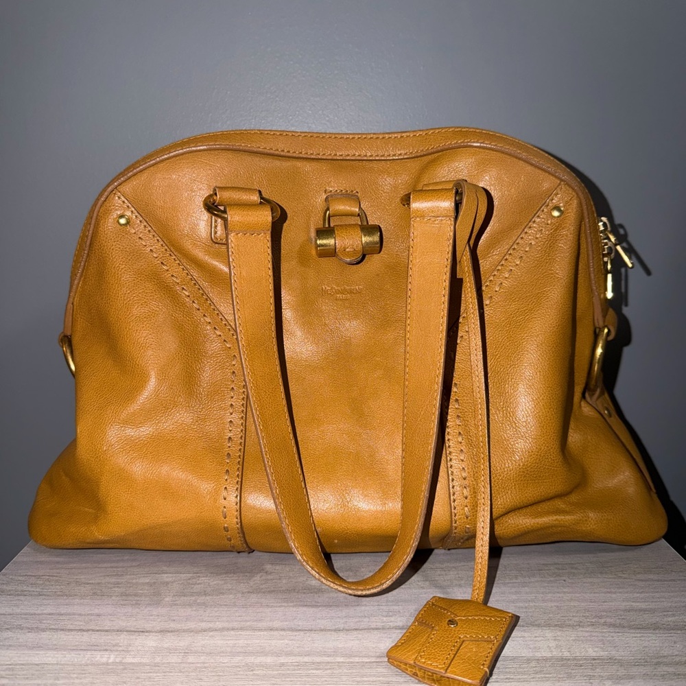 Yves Saint Laurent (YSL) Muse bag